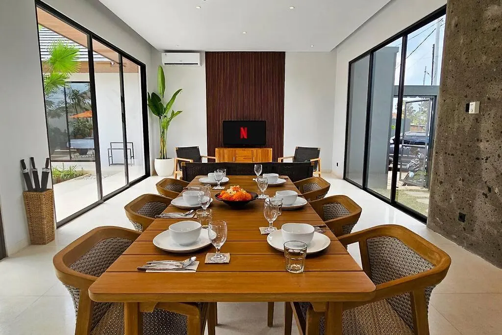 Lavatera Villa Ubud 0*,